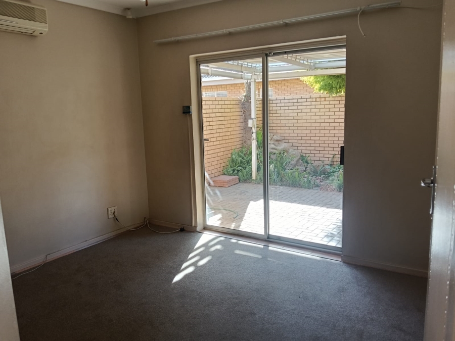 To Let 2 Bedroom Property for Rent in Universitas Free State